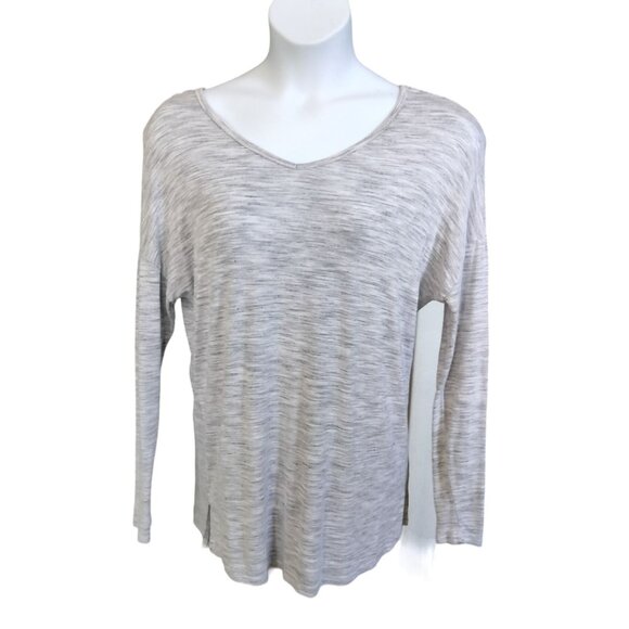 Joco Womens V-Neck Long Sleeve Gray Lightweight Top Size Large - Picture 2 of 6